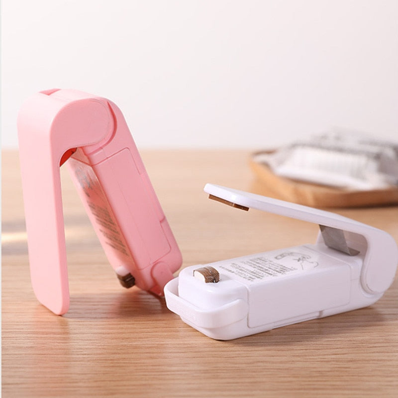 Mini Heat Bag Packaging Sealer Portable Plastic Bag Clip Sealing Machine Food Storage Seal Snack Sealing Kitchen Gadgets